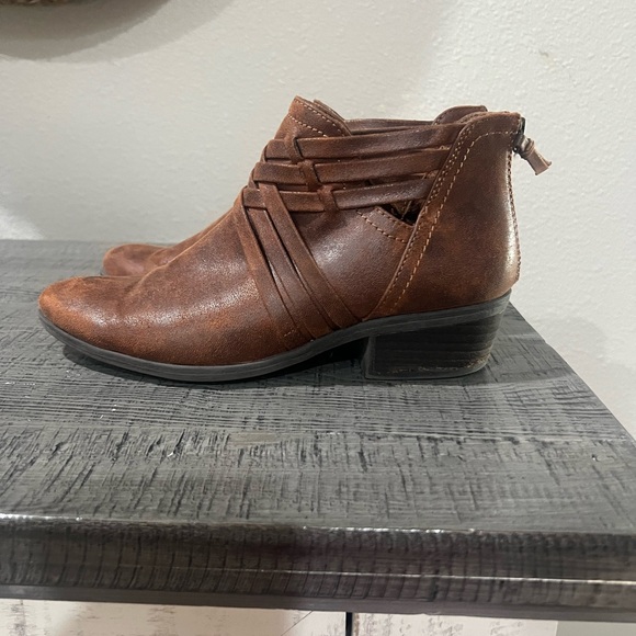 BareTrap Goldie Decorative Interlace Brown Leather Ankle Booties Women’s 7 M - Picture 8 of 10